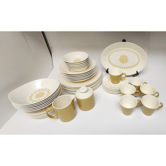 Homer Laughlin Sheffield Serenade VTG 60's Dinnerware Servingware Dish 47Pcs - Picture 3 of 16